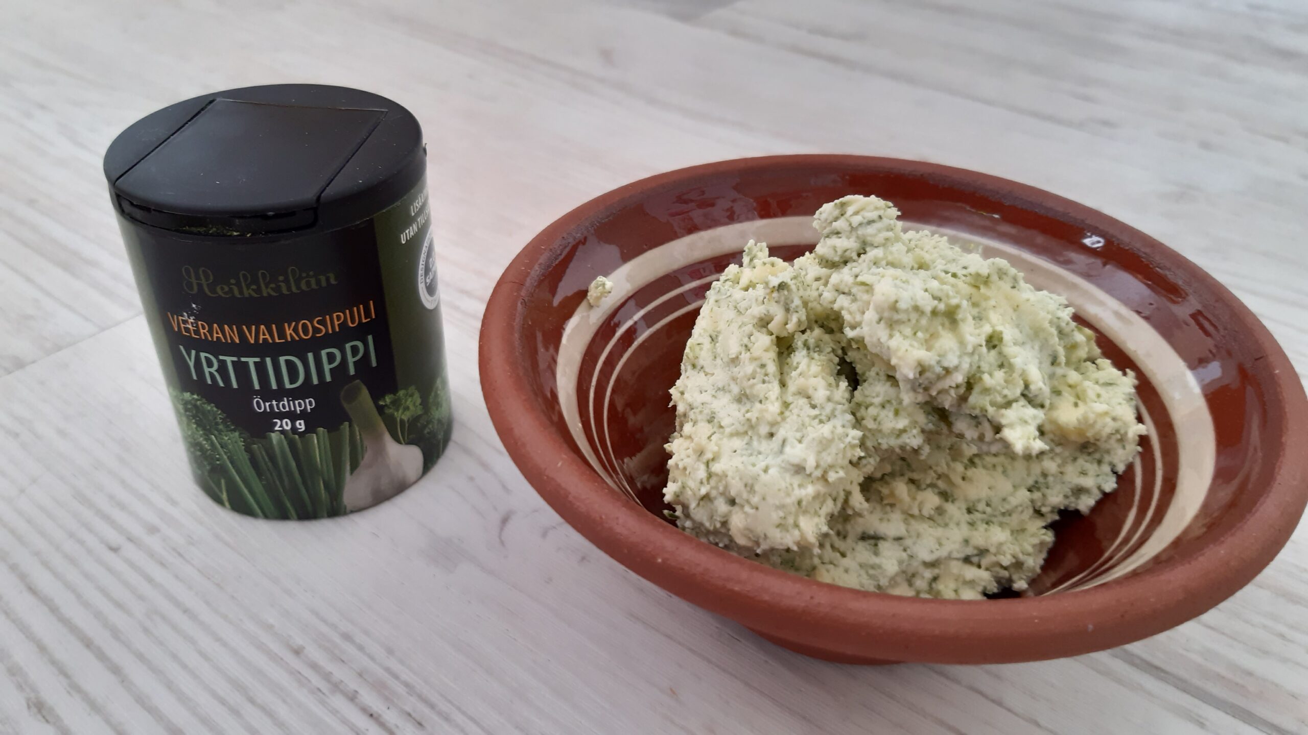 veeran valkosipuli dippi heikkilän yrttitila paunolan tila muna-auto