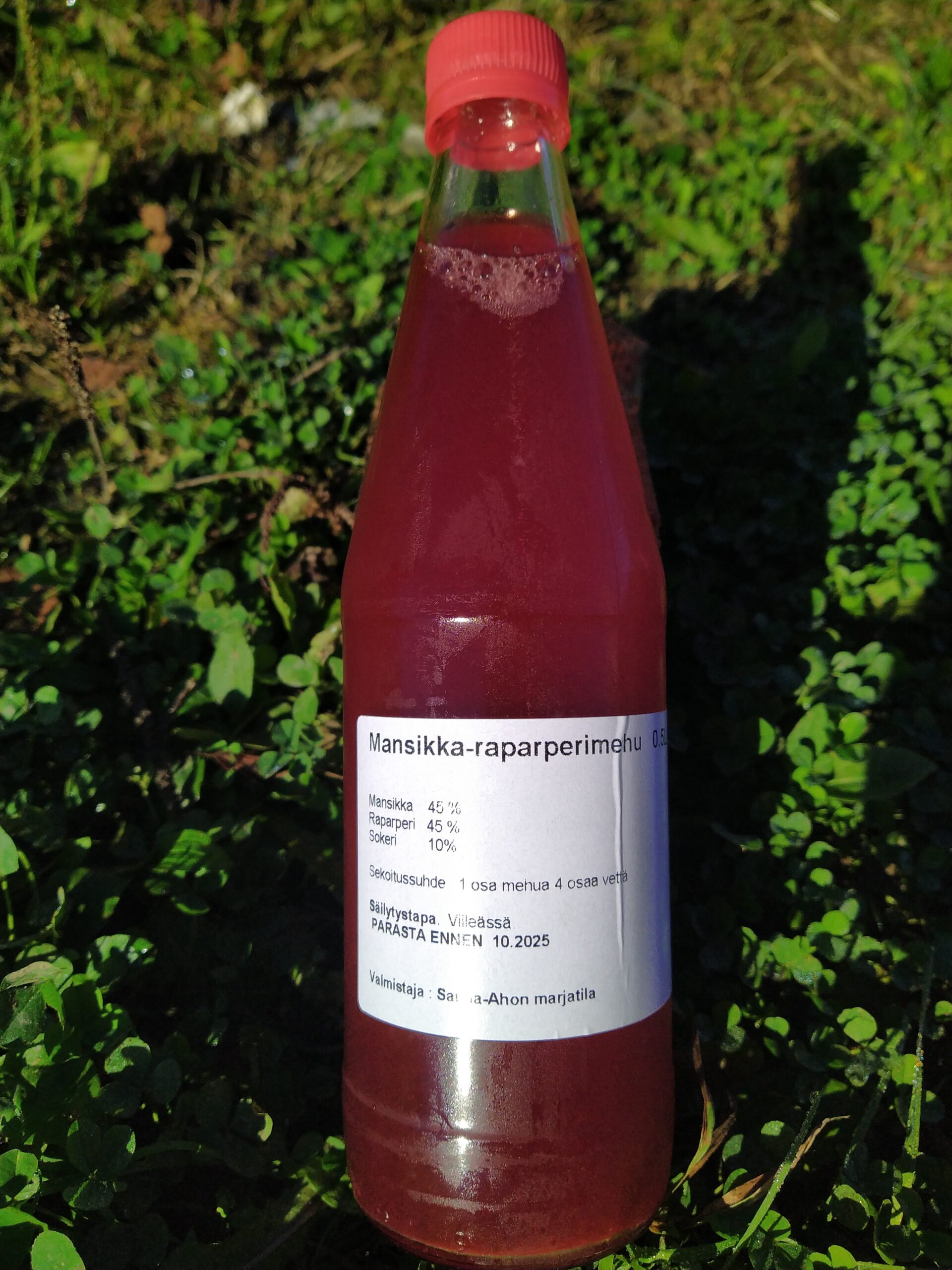 sauna-aho mansikka-raparperimehu lisäaineeton paunolan tila muna-auto